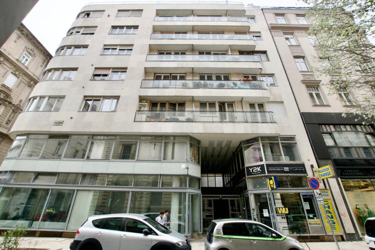Standard Apartment By Hi5 - Petofi 12 Budapest Exteriör bild